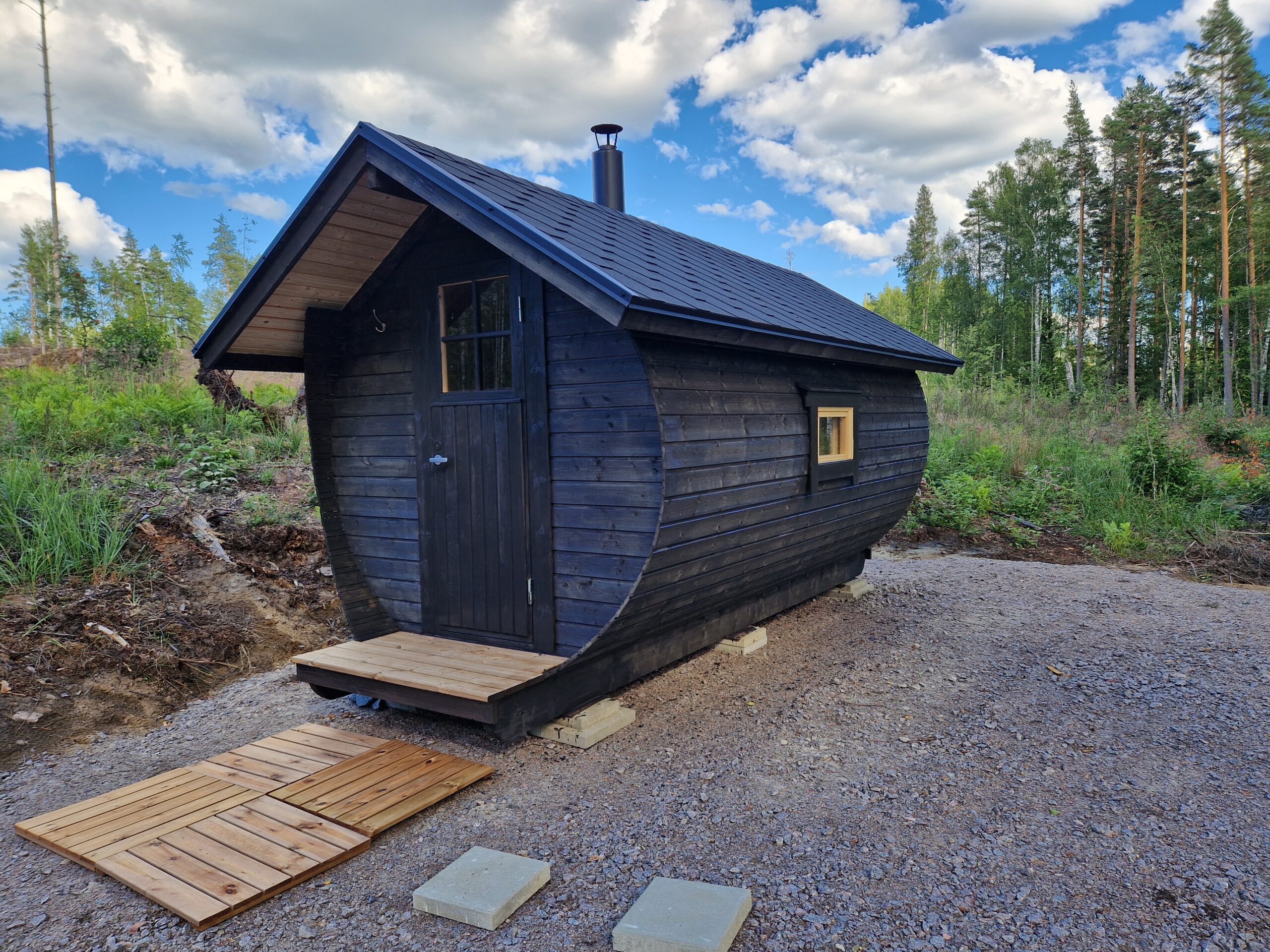 Löylyvalmis Tynnyrisauna 10m2